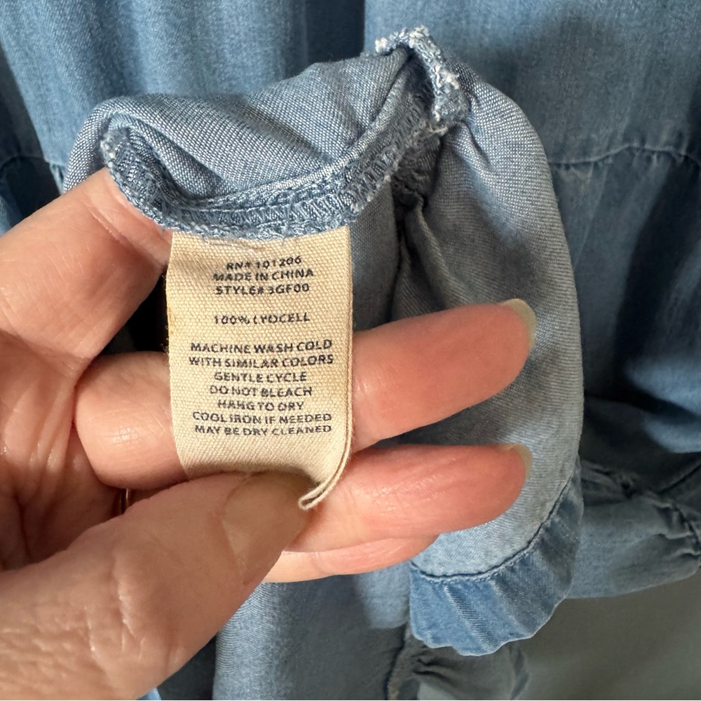 Soft Surroundings Kara Tiered Chambray Midi Dress Size Petite Medium Lyocell - Picture 7 of 14